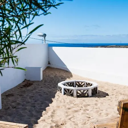 Acogedora Casa Con Vistas Al Mar, Wifi, Bbq Y Piscina Compartida Fasnia